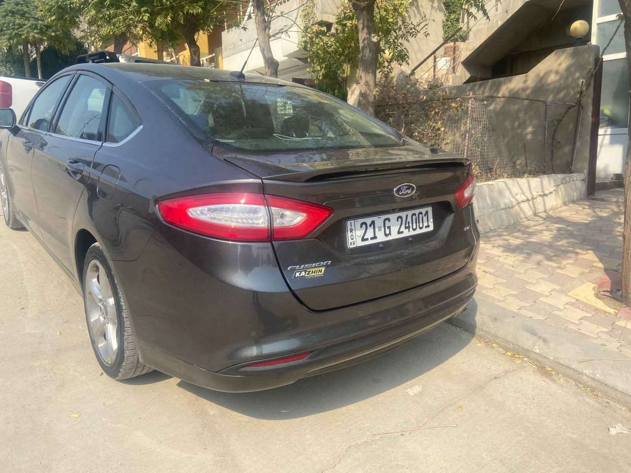 بەناوی خوای گەورە 
فۆرد فیوژن 2016 
مواسەفات se سلاید
3شاشەی مەکینە 2.5 مەرخوب 
سەنەوی تازەیە تا 2028 
گێر مەکینە بە شەرت 
193 هەزار کیلۆمەتر ڕۆشتوە 
4 تایە لۆک مانگێکە خراوەتە سەری 
4 پارچەی پێوەیە دوو دەرگا سەکن بیلادی خراوەتەوە سەر  چەمەلەخ پێشەوە سایەق دواوە سەکن 
سەیارەکە دینار مەسرەفی نیە***********
*********** السليمانية, العراق
