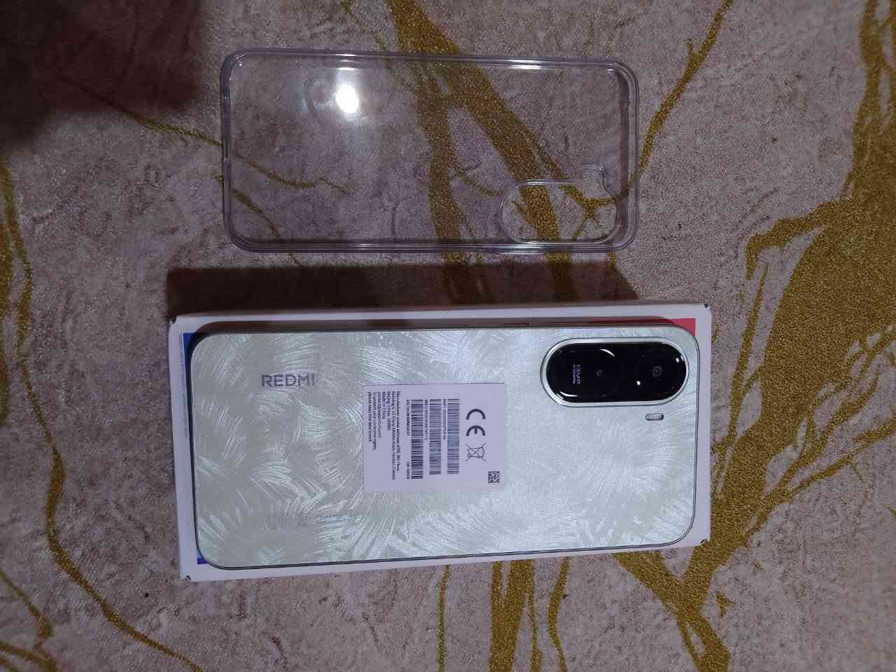 السلام عليكم .

ريدمي A7 pro جديد بكارتونه ذاكره 128 وبطاريه 6000 يعني انسه شي اسمه شحن يبقه 3 ايام جهاز يخبل من كلشي زلغ مابيه كامرتين اماميه وخلفيه .
جهاز مواصفاته تخبل وحديث وقوي بكل الالعاب والبرامج للبيع فقط رقمي *********** البصرة, العراق
