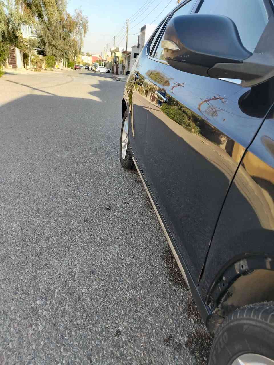 السلام عليكم بريليانس للبيع موديل 14 مكفولة من كلشي سيارة حلوه كلش
محرك كير بلادي 
 تدفئه وتبريد شغال
  صدر امامي خلفي جديد
 تخم تاير جديد
 داخلها حلو
 تحكمات مرايات كهربائية
 سلايت 
لايتات زنون
 شاشه وكامره خلفيه
السعر ٨٥ بيهه مجال
  مابيها اي نقص  *********** وبيه واتساب
