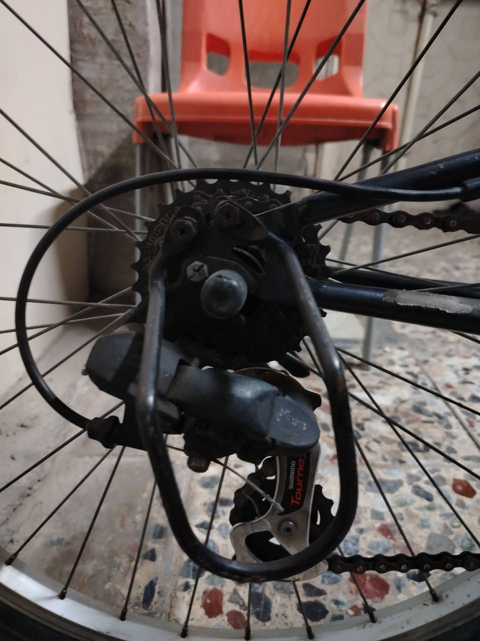 للبيع بايك بالة ياباني ماركة شركة بينتون فورملة ١
العالميةالحجم M، الدراجة بلادي تسلسل واحد كاملة مكملة الأمامي ٣ نمر الخلفي
٧نمر تاير مع الجوب جديد البريك نوع مخدة
شغال بالمكان، العنوان القاهرة الثانية محلة ٣٠٩ خلف ثانوية الرافدين للبنات
السعر & ٢٠٠ الف.


**إذا كنت صاحب هذا الإعلان وتريد حذفه لأي سبب، رجاءا أرسل رسالة إلى الدعم الفني**