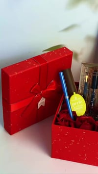 بوكس مكياج أحمر • هدية بنات • بكج حواجب