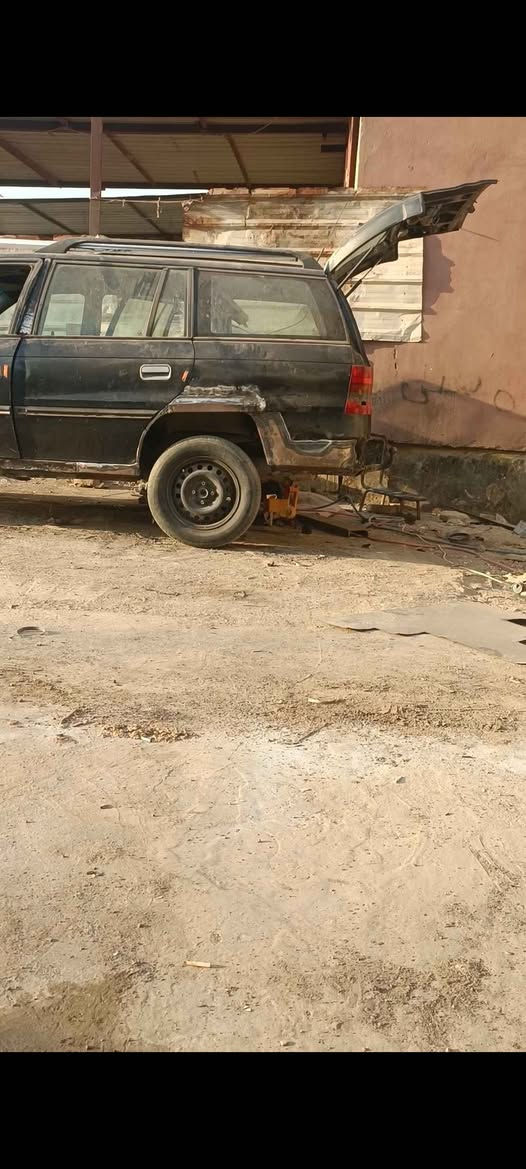 اوبل استرا موديل 93...كير عادي ... محرك 1800
سنويه باسمي لل2030... 
السعر 25 وبيه مجال بسيط... ديالى بعقوبه 
اتصال *********** بعقوبة, ديالى
