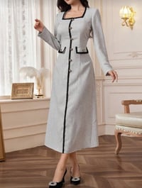 جمال ونزاكه • مقاس ٤٢/٤٤ • ملابس