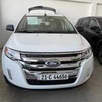 ford edge 2014 صفر شركة نيفا  ماشي ٣٤٠٠٠ مايل حقيقي   السيارة بدون صبغ...