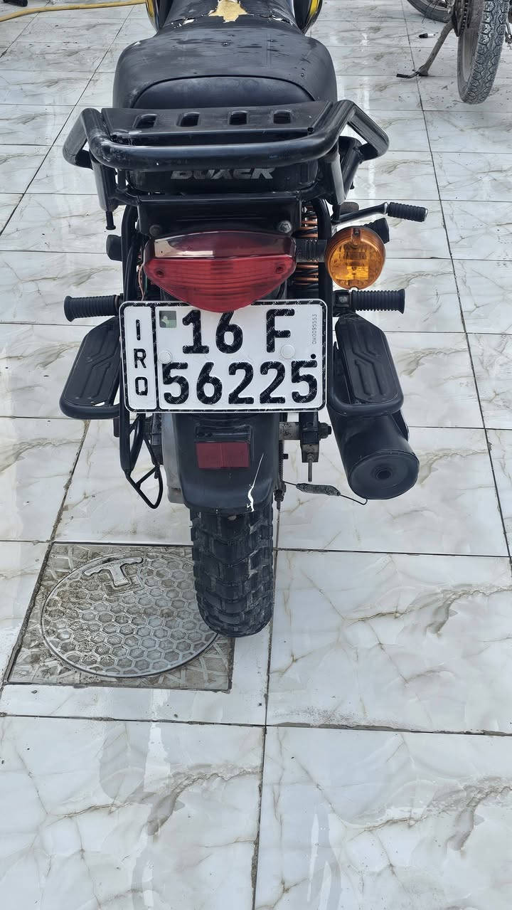 سلام عليكم
دراجه بوكسر للبيع موديل 2022 محرك 2023 

رقم قادسيه تحويل مباشر

محرك مفتوح سعر مليون و850 وبيهه مجال بسيط

مكاني ديوانيه مركز

رقم 0782158530

وتساب وخط وخاص موجود


**إذا كنت صاحب هذا الإعلان وتريد حذفه لأي سبب، رجاءا أرسل رسالة إلى الدعم الفني**