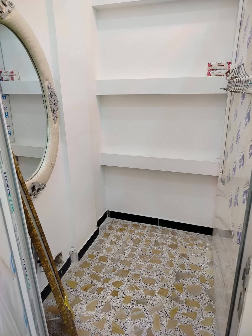 🏡 عماره #للبيع  تجاريه  طابـــــــــقين عليه شكل قاعتين
​فرصة مميزة لامتلاك  عقار بسعرمناسب 
​📍 الموقع: الحلة /.شارع 80 مال كربلاء 
📐 المساحة:   150متـــر 
⚖️سنـــــــــد طـابو صـــرف 
⚡ الخدمات: كاملة 
​📌 مواصفات الدار: قاعتين
مجمع صحي العدد 2 
​💰 السعر:  عبر واتساب فقط 
​📞 للتواصل والاستفسار: مكتب علي التميمي العقارات *********** عليه واتساب فقط 
​#دار_للبيع #عقارات_بابل #الحلة  #بيت_للبيع #عقارات_العراق
