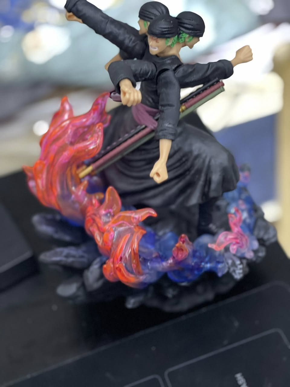 زورو
بس ناقصه السيوف 

٢٣ سم طول


**إذا كنت صاحب هذا الإعلان وتريد حذفه لأي سبب، رجاءا أرسل رسالة إلى الدعم الفني**