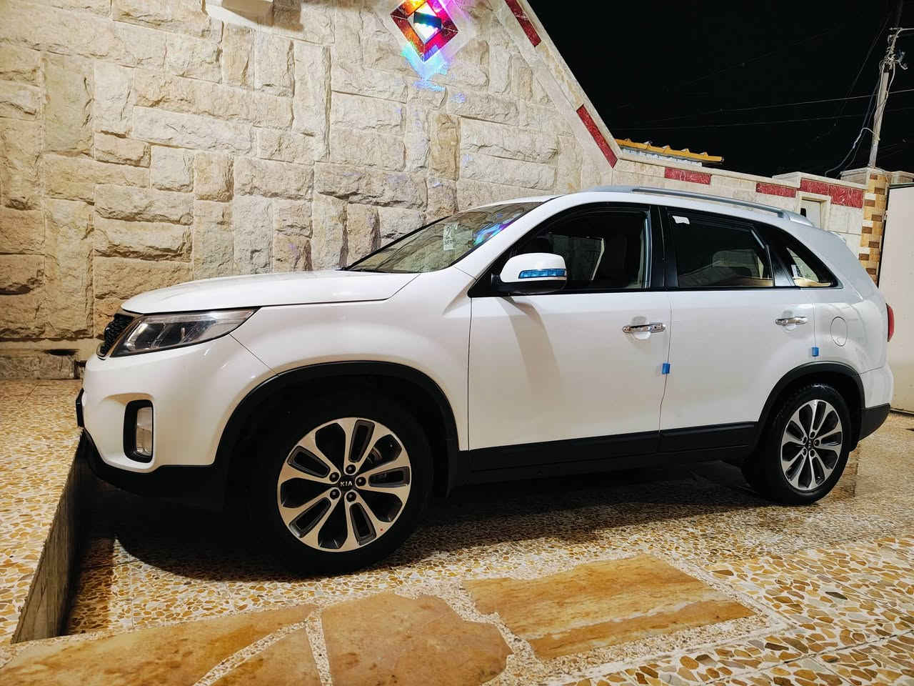 سرنتو لبيع مديل 2014
فول بدون تنته رقم دهوك شرط التحويل الضرر مالها جوه قبق البانزين بل صندوك جوه الرقم اربعه سدندر سبعه راكب ماشيه ميه وخمس وعشرين الاسعر اتصل على هاذا الرقم ***********
