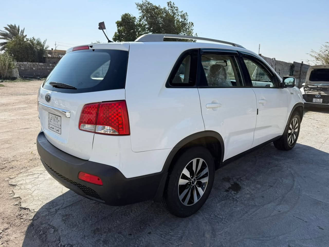 سلام عليكم سورنتو 2012 سياره كافله عامه ما عده جاملغ  المامي بي رشت صبغ بدون ضربه بدون فتح سياره خليجيه مكينه 4سنتدر بصره حره مشروع وطني مكان سياره بصره سعر 136  رقم الهاتف ***********
