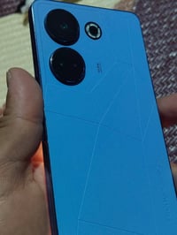 تكنو ٢٠ جهاز ٦٠ افريم لعبة قوي ذاكرة ٢٥٦ رام ٨ جهاز شرط من كلشي ما عدا...