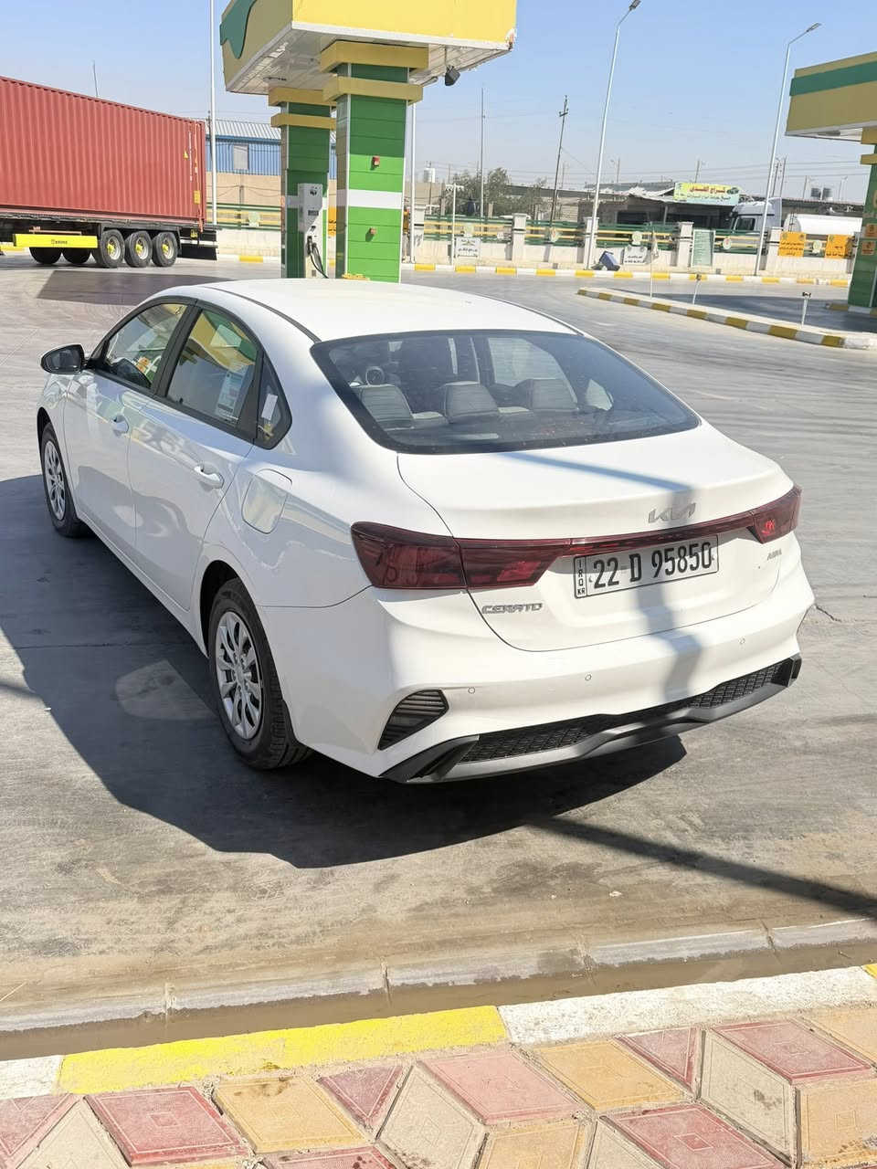 سلام عليكم 

سيراتو2024ماشيه 51الف 

سياره كفاله بيهه تكحيله بسيطه 

بل جنطه موجوده بل سونار 

باقي سياره كفاله مكان واسط 

الستفسار ***********//***********
