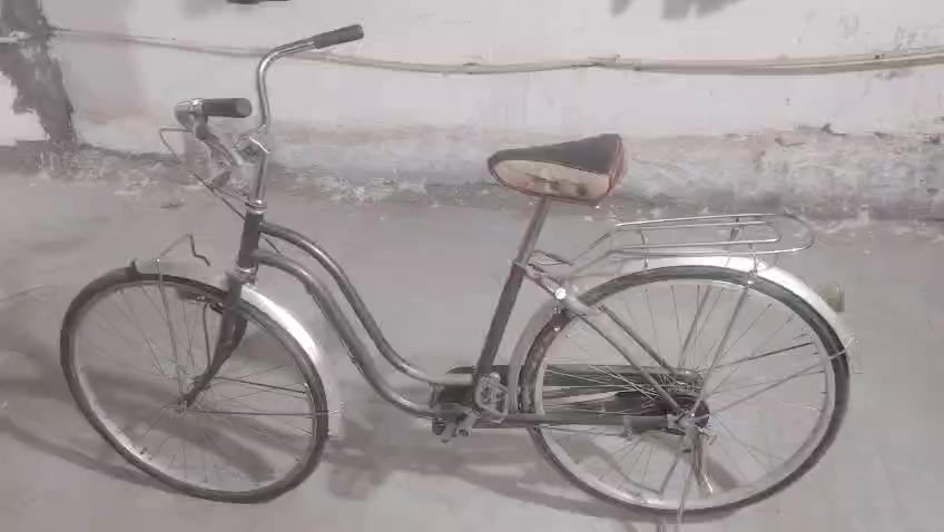 متاح هاذا رقمي *********** س ع ر ١٠٠ الف وبي مجال
