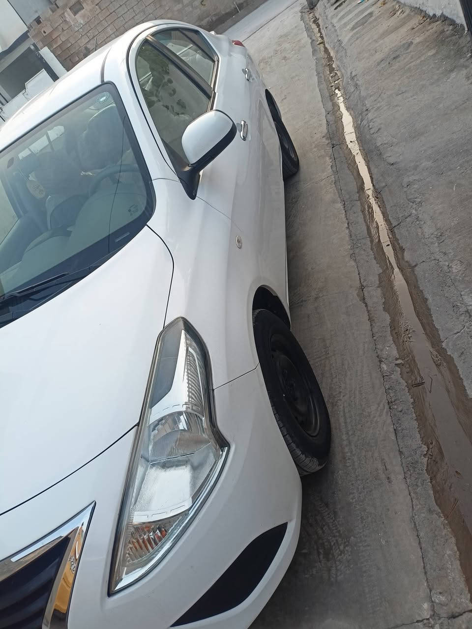 نيسان موديل 2019 سياره جديد رقم سنويه هزه تايرات باتري سيرفس كوله جديد  بي كوبون بنزين جم مكان بي تعديل باره سعر 108بي مجال ***********
