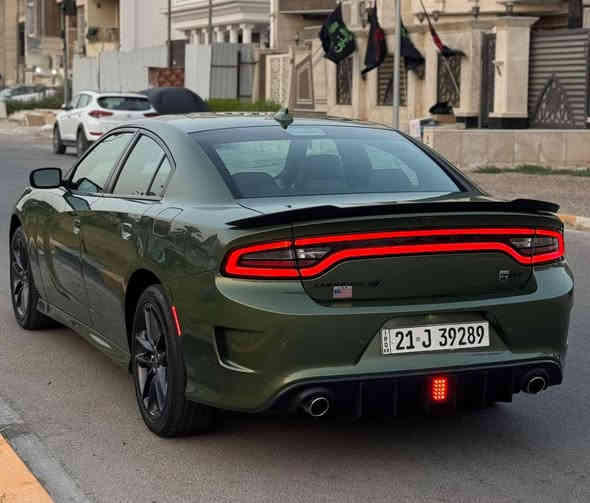 السلام عليكم
جارجر 2021 جي تي بلاص 

محرك 3600 / سلايت / كشنات تدفئة وتبريد /  ستيرن كهربائي / كشنات شامو / حساسات خلفية / رادار جانبي/ فور ويل  / شفتات استيرن / بعد بيه هواية مواصفات 

حادثة جاملغ وبنيد وبيهة بداية شاصي 

كير مكينة كفالة ممفتوح

مكان سيارة بغداد جميلة

السعر 225 ورقة 

***********
