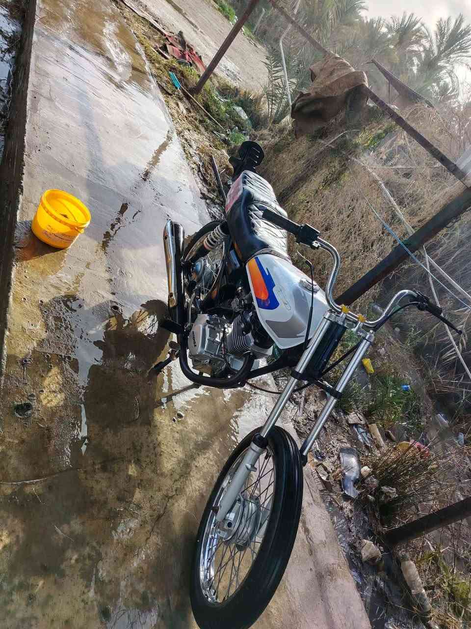 السلام عليكم اربعه كير كلك كلك كلك للبيع او مراوس اب فراشة حسب القناعه مكينه انتنس مفتوحة بس ولفات الدراجه تعمير كله 25 جاهزه مكان نجف ابو صخير للتصال ***********بي واتساب
