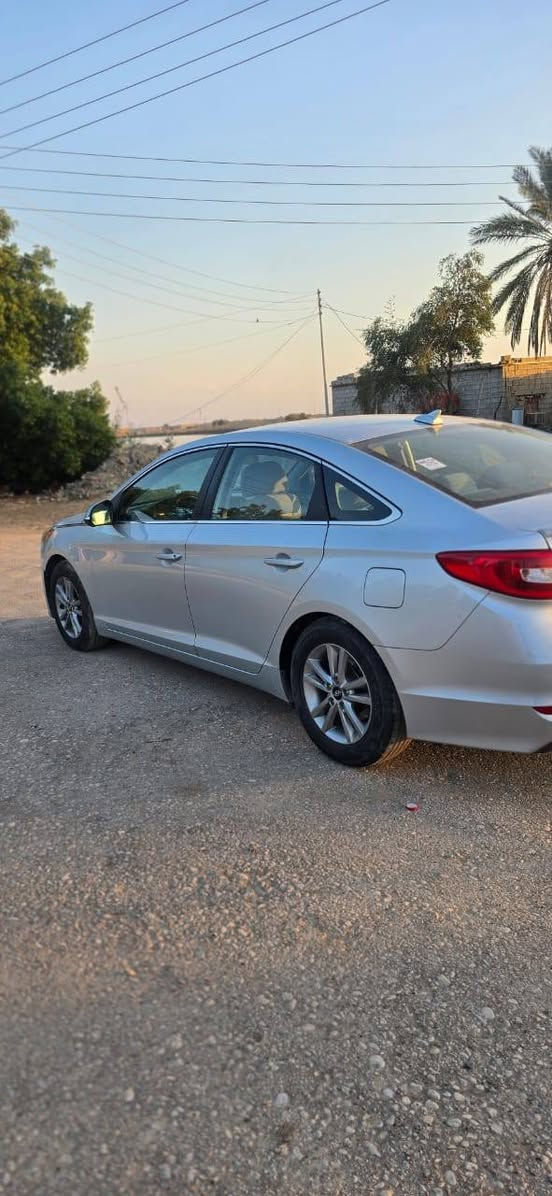 السلام عليكم سوناتا للبيع الموديل 2017وارد امريكي مكينه كير مكفول ارقام انكليزيه سنويه2030 باسمنه
السعر 120 وبيها مجال ميسان ***********
