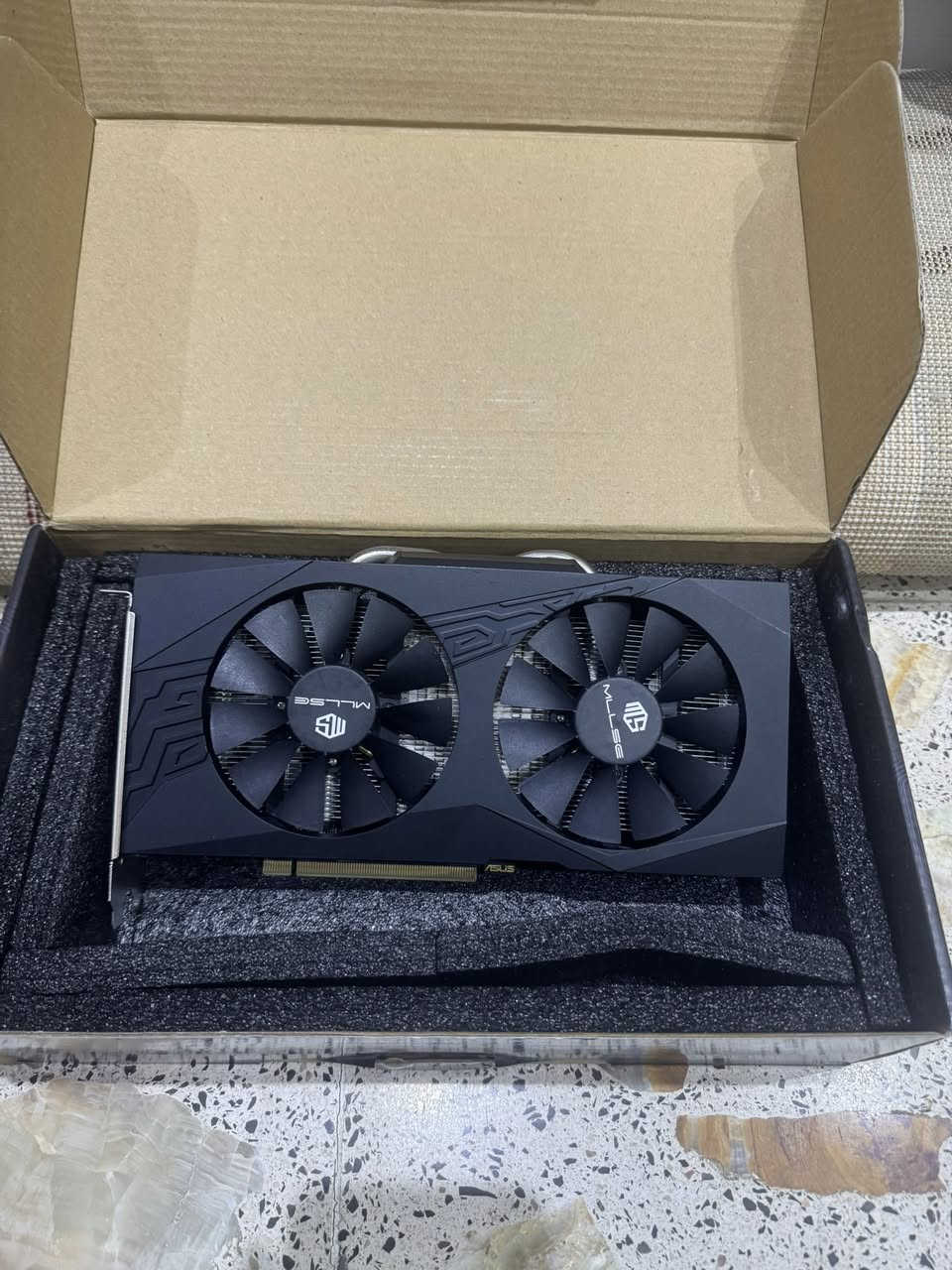 السلام عليكم 
كرت شاشة rx580 8g
جديد 🆕 
سعرة 90 الف


**إذا كنت صاحب هذا الإعلان وتريد حذفه لأي سبب، رجاءا أرسل رسالة إلى الدعم الفني**