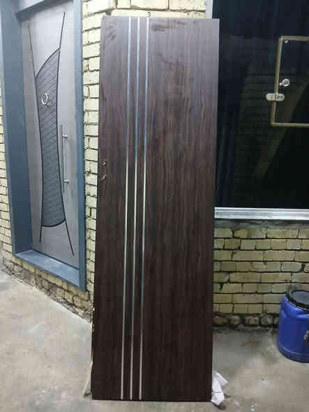 سلام عليكم بيبان جديدات ما مستعملات القياس رتفاع 230 س/عرض 80 س /بكاني بغداد حي اور
ثنينهن ب150 وخمسين الف رقم 📱  ***********
