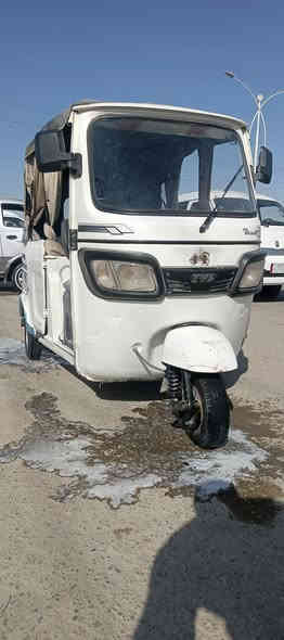 سلام عليكم تكتك تيفيس للبيع مديل 22 جاهزه كبل لشارع مكفولة من الصبغ ول ضربه لقويه تكتك أوراقه ضايعه اكفلك سرقه وعشار السعر 3500 وبيه مجال مكاني ناصرية مركز ما متواجد عل فيس ***********
