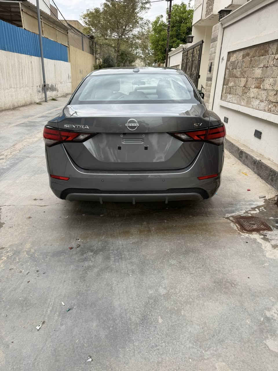 نيسان سنتره 2024 بدون رقم بدون حادث تقرير غرق تترقم جميع المحافظات 130 ورقه للستفسار ***********
