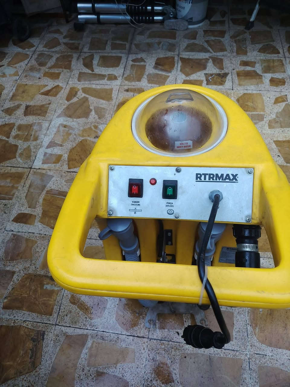 للبيع..... ماكينة جلي وتنظيف الأرضيات صناعة تركية


**إذا كنت صاحب هذا الإعلان وتريد حذفه لأي سبب، رجاءا أرسل رسالة إلى الدعم الفني**