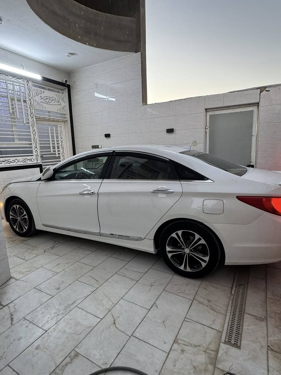 سوناتا ٢٠١١خليجي محرك ٢٤٠٠دوش فول مواصفات عدا الفتحه شاشه كامره قطعتين تبريد بصمه اشاير بل المري رقم اربيل الدولي بسم عربي مكان كربلاء *********** السعر ١٢٨وبيه مجال
