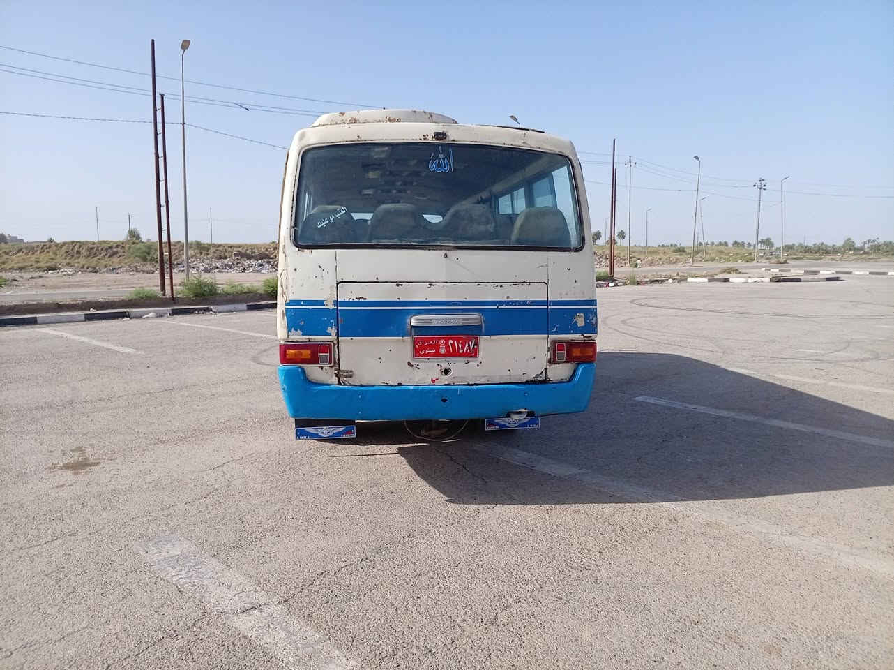 سياره موديل 82 كير ومكينه 3000 بنكو لا تنقيص ولا تبخير  كاعيه وكشنات فاتح جدد السعر مليونين 750 العنوان حله... الرقم ***********
