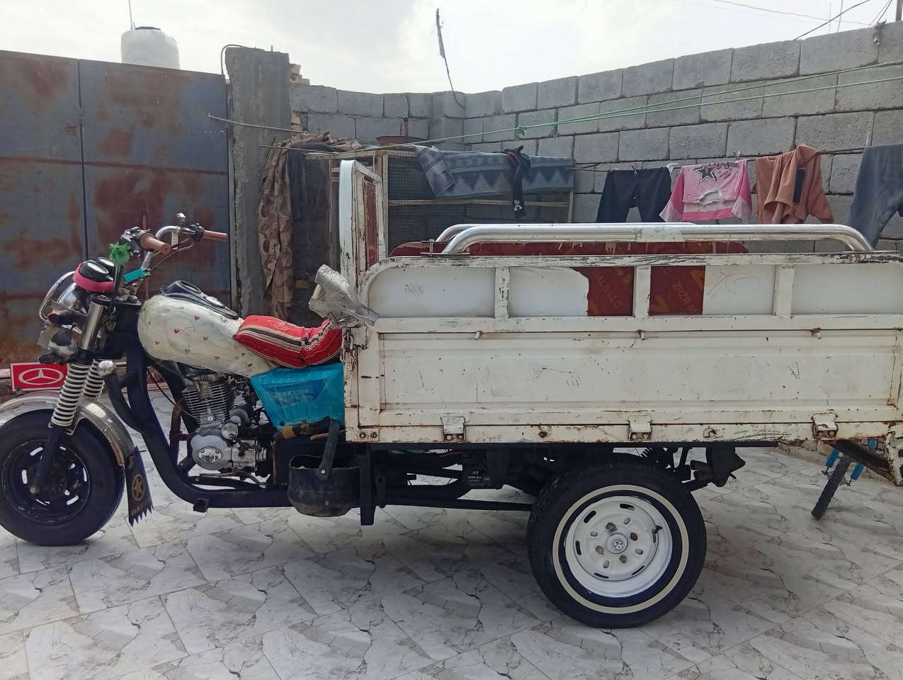 عتت نشرة بكذب لناس 
سلام عليكم شباب لمروس ستوته لبيع موديل2018 تعمير كله جديد مكينه مفتوح شاصي  مصبوغ 
مكان ناصريه سجن لصلاح بحي سبل  بدي مامقصوص كفلاه ترايرات جديد هاذه رقمي وتساب ***********شراي يجي خاص مو شراي لا يجي يسمع كلام مو حلو
