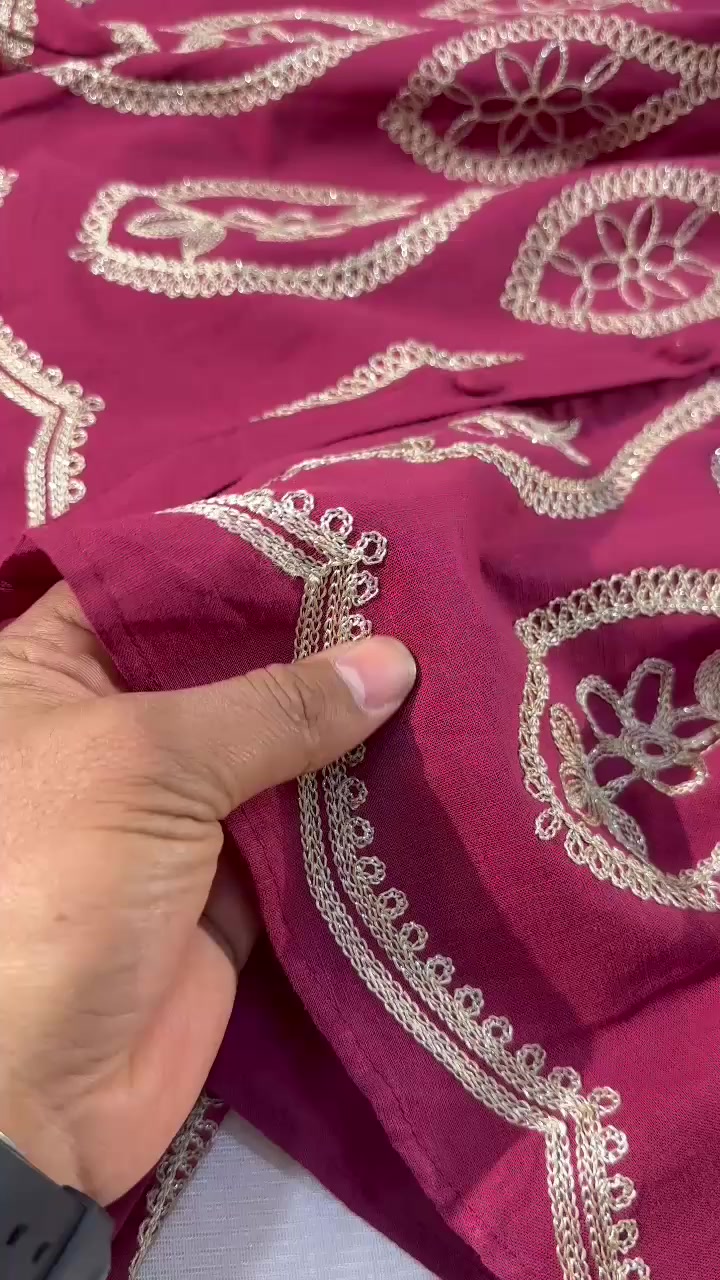 ❤️ ﷽

الكولكشن الرمضاني يبدأ من هنا 💐 

ووصل الجمال وترند الموسم😍❤️

سوت تنوره طول كامل 

قياس   38 40 42 44 46 48


**إذا كنت صاحب هذا الإعلان وتريد حذفه لأي سبب، رجاءا أرسل رسالة إلى الدعم الفني**