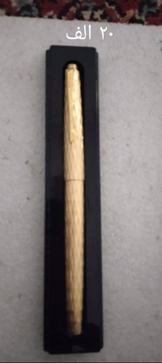 للبيع اقلام ماركات مختلف 
امريكي انكليزي وفرنسي الماني 
مع اقلام صينيه 
الاسعار على الصورا لتوصيل متوفر  التوفيق للجميع


**إذا كنت صاحب هذا الإعلان وتريد حذفه لأي سبب، رجاءا أرسل رسالة إلى الدعم الفني**