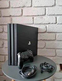 بليستيشن 4 برو • PS4 Pro • بلايستيشن مستعمل • جهاز بلي ستيشن • 1 تيرا ...