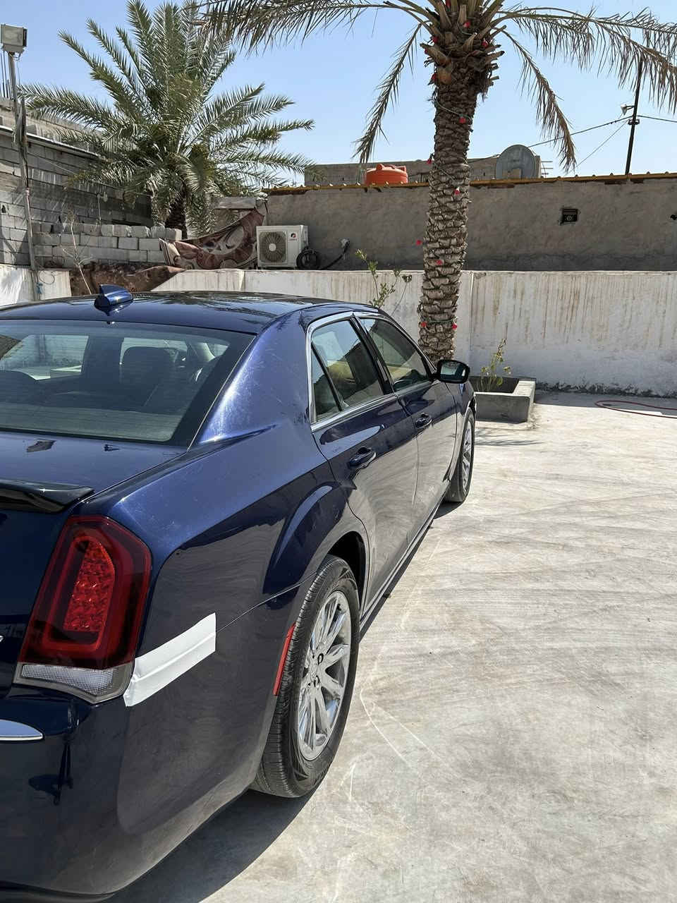 السلام عليكم للبيع اوبامه 2015 وارد امريكي بيها بابين بامريكه مبدلات مواصفات c العنوان البصرة شط العرب رقم الهاتف ***********
