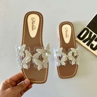 ملابس • ٦٠ درزن • مقاسات ٣٦-٤١