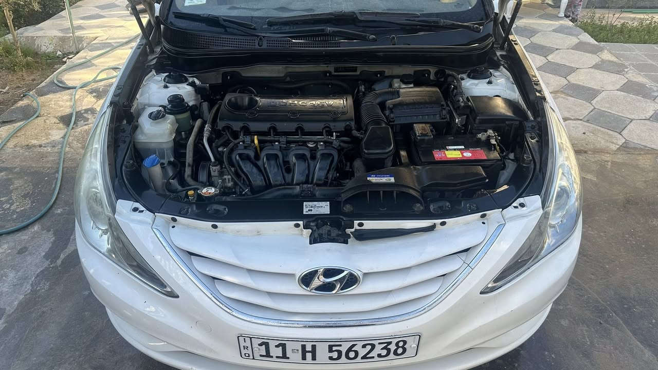 سلام عليكم رمضان كريم
سوناتا 2013 خليجي شركة العامة 
�
مواصفاتها 
2400cc مجفت تجفيت درجه اولى  
4 دسك 
مري شفط
حساس خلفي بلاد
كشن السائق  كهرباء 

 السيارة مريحة جداً واقتصادية بالبنزين
مكيف بارد ❄️ بلادي على وضع الشركة 
صدر نضيف امامي وخلفي 
زوج تايرات امامي جديد والخلفي نضيف 
السيارة بأسمي تحويل ثاني يوم 

مكاني - الدورة - جمعية خير الله

السعر 138 وبيها مجال
 ***********
