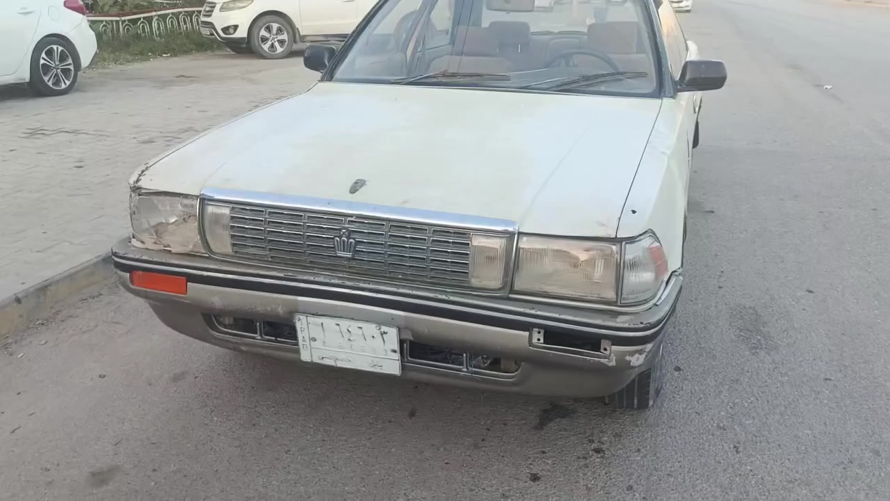 السلام عليكم شباب هارتوب فنصة بابل ألماني(( بيع أما مراوس)) 
ابيع واقع حال السيارة راعيهة ماندلة السيارة كير خير من الله والمكينة مثل ماواضحة بل فيديو شغالة وبوجهك عل شارع (( ماندل راعيهة)) وأبو الوكالة العامة بشارع المطار هم ماندلة السيارة معروضة بل نجف(( السعر 16 ورقة)) 
رقم التلفون *********** وبي واساب
