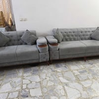 تخم عشر مقاعد و٨ كوشات استخدام ٦ اشهر فقط اخذناه ب٧٠٠ الف ابيعه ب٥٠٠ ن...