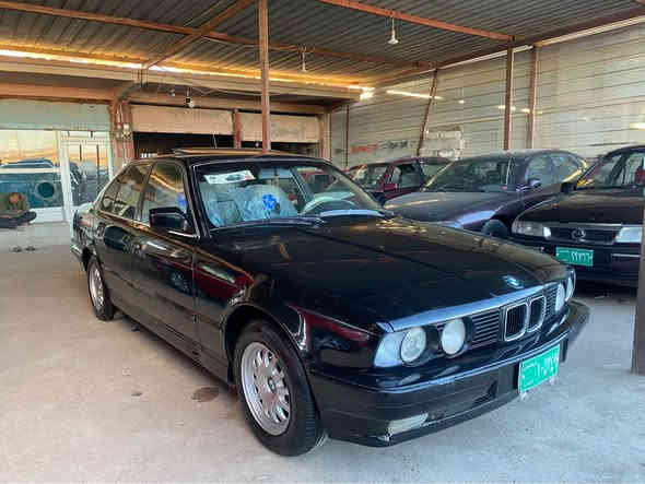 ‎سياراBWM  موديل 1991 بس بو جواني صبخ كرايه  ته قو رقه به شرت همو كياني به شرت باج دهوك به شرت اوليات به شرت
‎رقم تلفون ***********
‎سعر 38 مجال اكر
