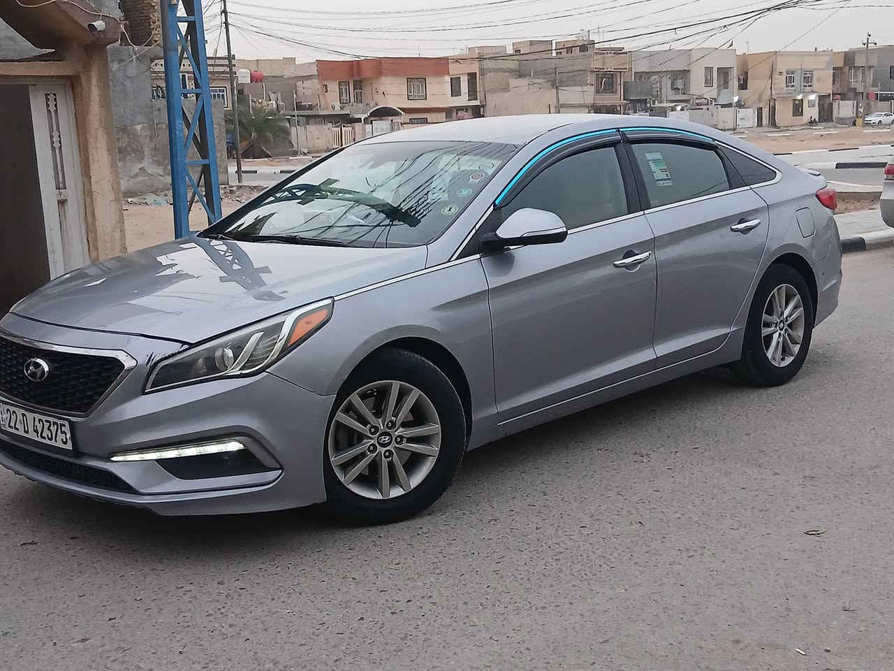 سلام عليكم سيارة نوع سوناته مديل 2015 امركيه حادثه بيبان ثنين فقط بدون دواخل وبدون معجون السياره جاهزه كير مكينه حداديه تخم تاير تبريد لغود وشواصي مكفولات مابه اي شي  السياره جاهزه وحلوه وجديده وبيه رشالت كلير السعر 105 وبيه  مجال تريد تحويل تريد وكاله العلوان كربلاء ***********
