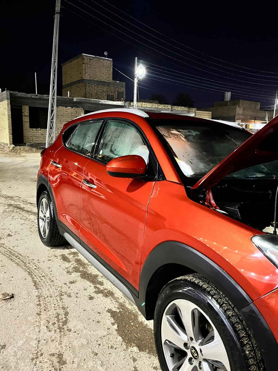 السلام عليكم توسان 17رقم بصره وارد امريكي
حادثه بنيد ومعمر نفسه السياره معلايه عليها كازكيت انسى الدوانز ويرادلها ترتيب بيها نضح من الطبك مال المكنيه ماتذب هواي كل اربع ايام هيج قطره تنزل من اشتريته لليوم مامسويه لان مافارغةالها الله شاهد وسعره 140$
اي استفسار اتصل عل رقم الهاتف ***********
