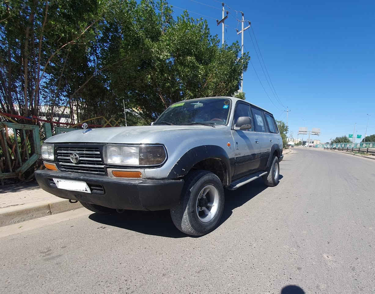 السلام عليكم اخوان وتقبل الله صيامكم وقيامكم..
🛑 تويوتا لاندكروز موديل 92
🛑 تحويل مباشر سنوية باسمي مجددة لغاية 2031
🛑 كير عادي محرك 4500 بلاد (بي تبخير)
🟢 السعر 49 ورقة فقط
سيارة حلوة وعالية عوزها ترتيبات وسعرها مناسب وبالعافيه على الي ياخذها 
للاستفسار التواصل على الماسنجر وتدللون


**إذا كنت صاحب هذا الإعلان وتريد حذفه لأي سبب، رجاءا أرسل رسالة إلى الدعم الفني**