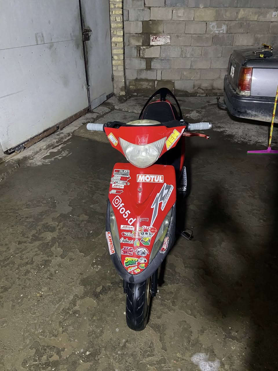 السلام عليكم 
ماكس عدله بوشهه55
شلعه ومعدل 
سعر 450 
مكاني الفلوجه حي الرساله 
رقمي ***********
