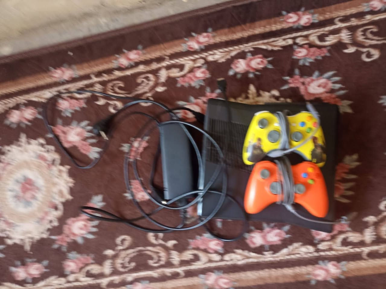 السلام عليكم ورحمة الله
إكس بوكس 360 لوك ستيكر/للبيع 
نضيف شرط ومعاه توصاله HDMI1/
وبيه 36 لعبه 
السعر 125 وبي مجال


**إذا كنت صاحب هذا الإعلان وتريد حذفه لأي سبب، رجاءا أرسل رسالة إلى الدعم الفني**
