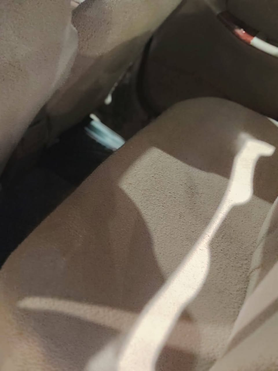 السلام عليكم تويوتا نحله موديل 2007رقم كركوك نكليزي سنويه نافذه لغايه 2028 دفتر  بانزين موجود منضومه غاز 60لتر محرك حجم 18 كير محرك نضيف صدر نضيف تايرات 4 نضيفه كهربائيات كله شغاله داخل وخارج شرط التحويل والوكالة غرامات مصفره هئيه نقابه مصفره فتحه سقف شغاله كامره دوار سستم صوت قفل مركزي بدون ضرر قوي السياره دواخل مابيها تكم سقف بشرط شواصي بشرط عنوان كركوك السعر المطلوب 73 الاتصال 
***********
