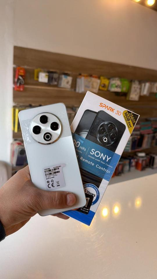 متوفر نقد وقسط لدى شركة الحر
بعقوبه السوك خلف المكتبه المركزيه 

*********** 

الأسعار ♥️♥️♥️♥️
