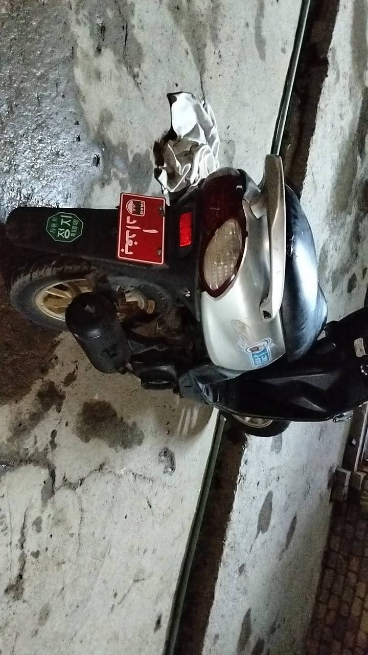 ماكس قجمه للبيع سرعه 120 جاهزه مبيه اي نقص بس عوزه سلف سعره مناسب بغداد


**إذا كنت صاحب هذا الإعلان وتريد حذفه لأي سبب، رجاءا أرسل رسالة إلى الدعم الفني**