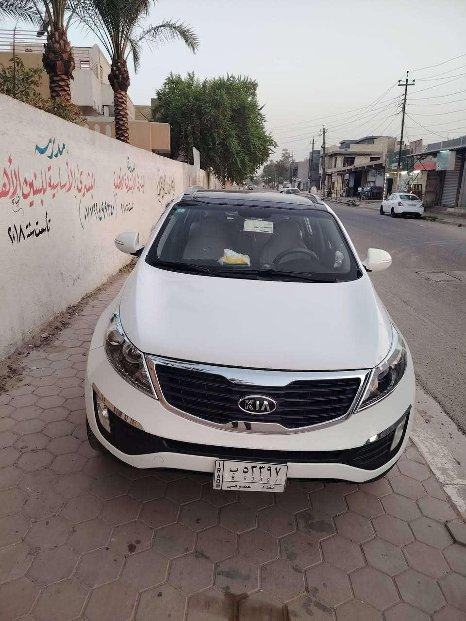 كياسبورتج للبيع خليجي رقم بغداد السعر١143  مجال بسيط سياره جديده محرك وكير مكفولات باقي مكفول كلشي بل سوك موجود تعال شوف بعينك اسبير منازل السيارة ماشيه 155 موديل 2013
محرك ٢٠٠٠٠ دوش
تحكم ستيرن
كامره حساس
انظمه قياده
مري شفط
لايت زنون
الموصفات المعروفه مكان سياره بغداد المدائن سلمان باك 
***********
