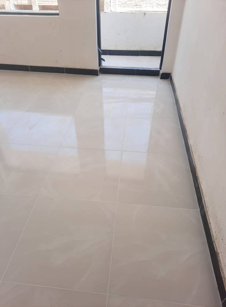 هذا من فضل ربي
خلفه سيراميك مصري درجه اولى تسليم مهندس والتزم بالمواعيد 
***********
