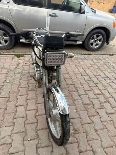 سعر 200 وبي مجال
ماطور5 كير كهربائيات كله شغال مال شغل بي صوت فيلس مكان كركوك رقمي *********** شراي
