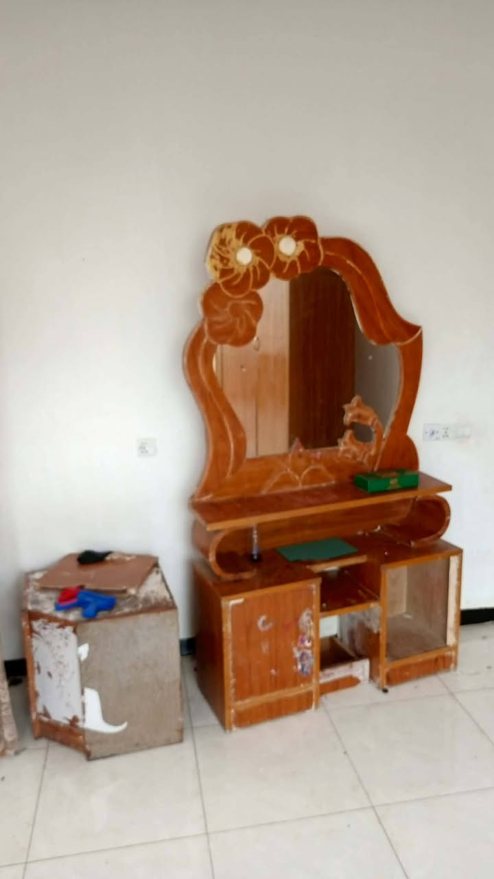 غرفة اخت الجديده للبيع السعر 250 وبيهة مجال ***********
