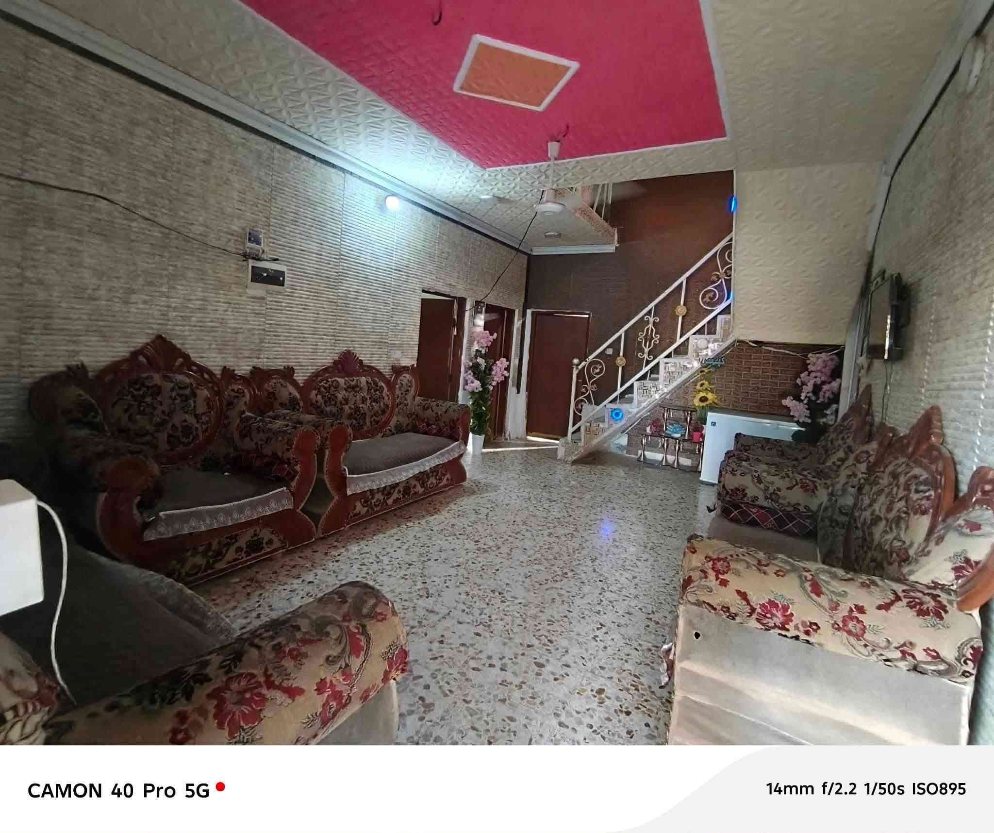 سلام عليكم دار للبيع مساحه، 360م ثلاث غرف نوم مع استقبال مع صاله وصحيات خارج في ناحية دبله شارع البصيره قرب صيدلية سيد يعقوب  سعر بيت 52 وبي مجال بسيط رقم الهاتف *********** بي وتساب رقم
